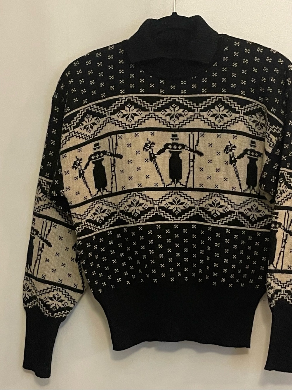 NILS Black and Cream Nordic Ski Pattern Collared Mock Neck Wool Blend Sweater M